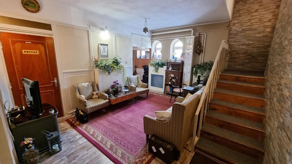 Bianco Apartment Шопрон Екстериор снимка